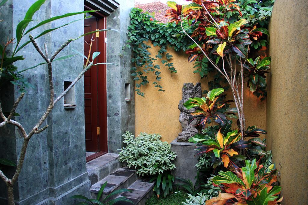 Royani Villa Sukawati Екстериор снимка